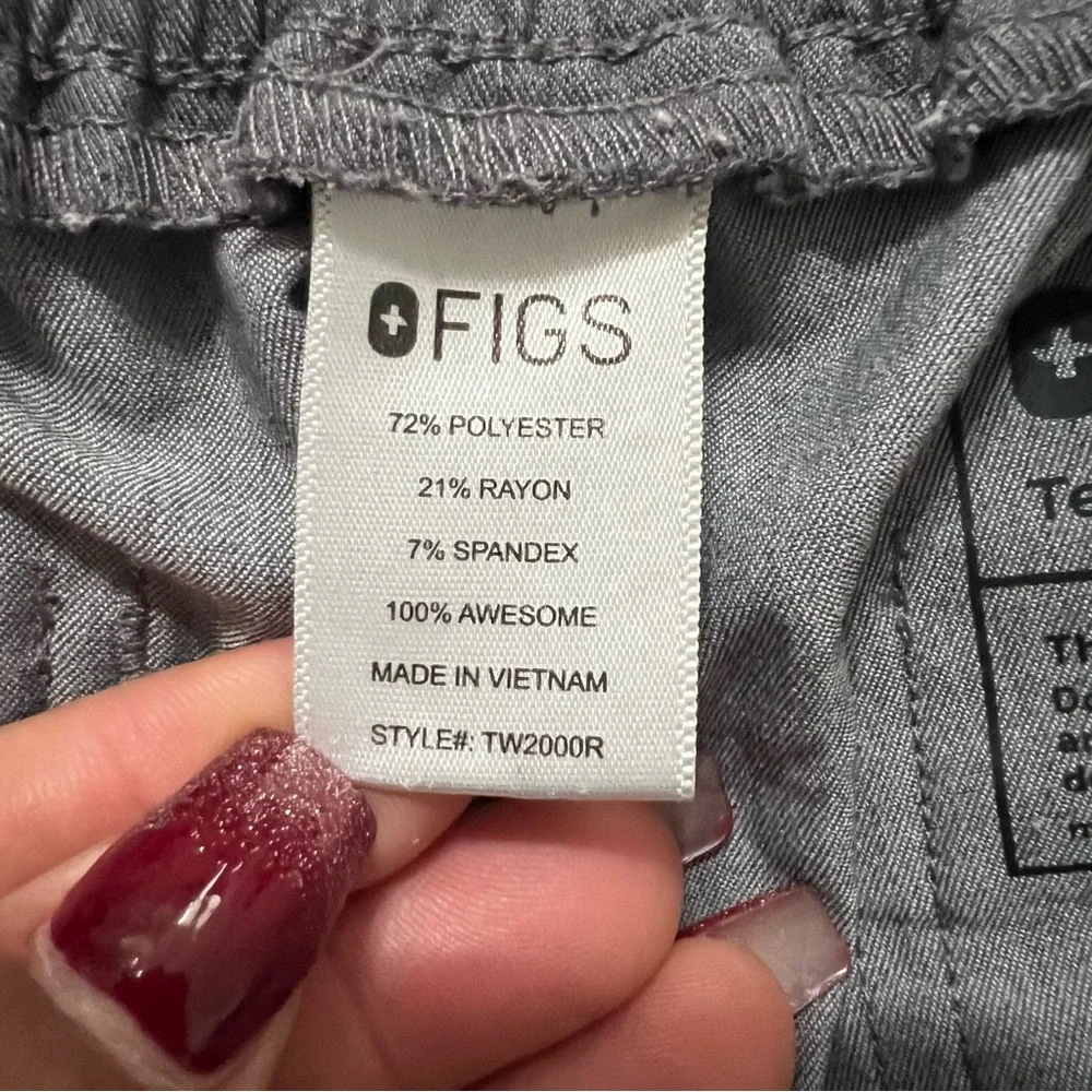 Figs‎ Yola™ Skinny Scrub Pants in Graphite